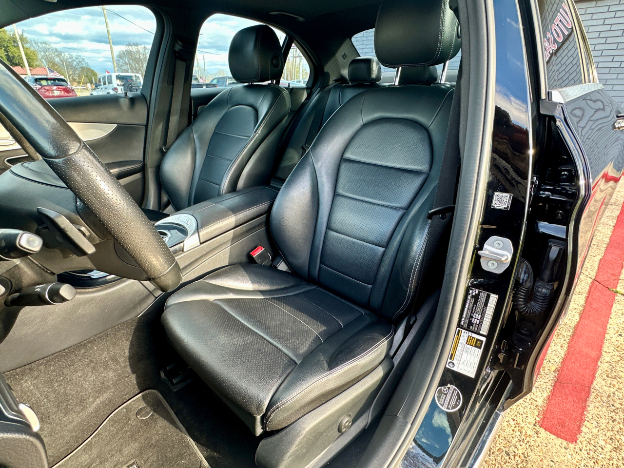 Mercedes-Benz C300  2018