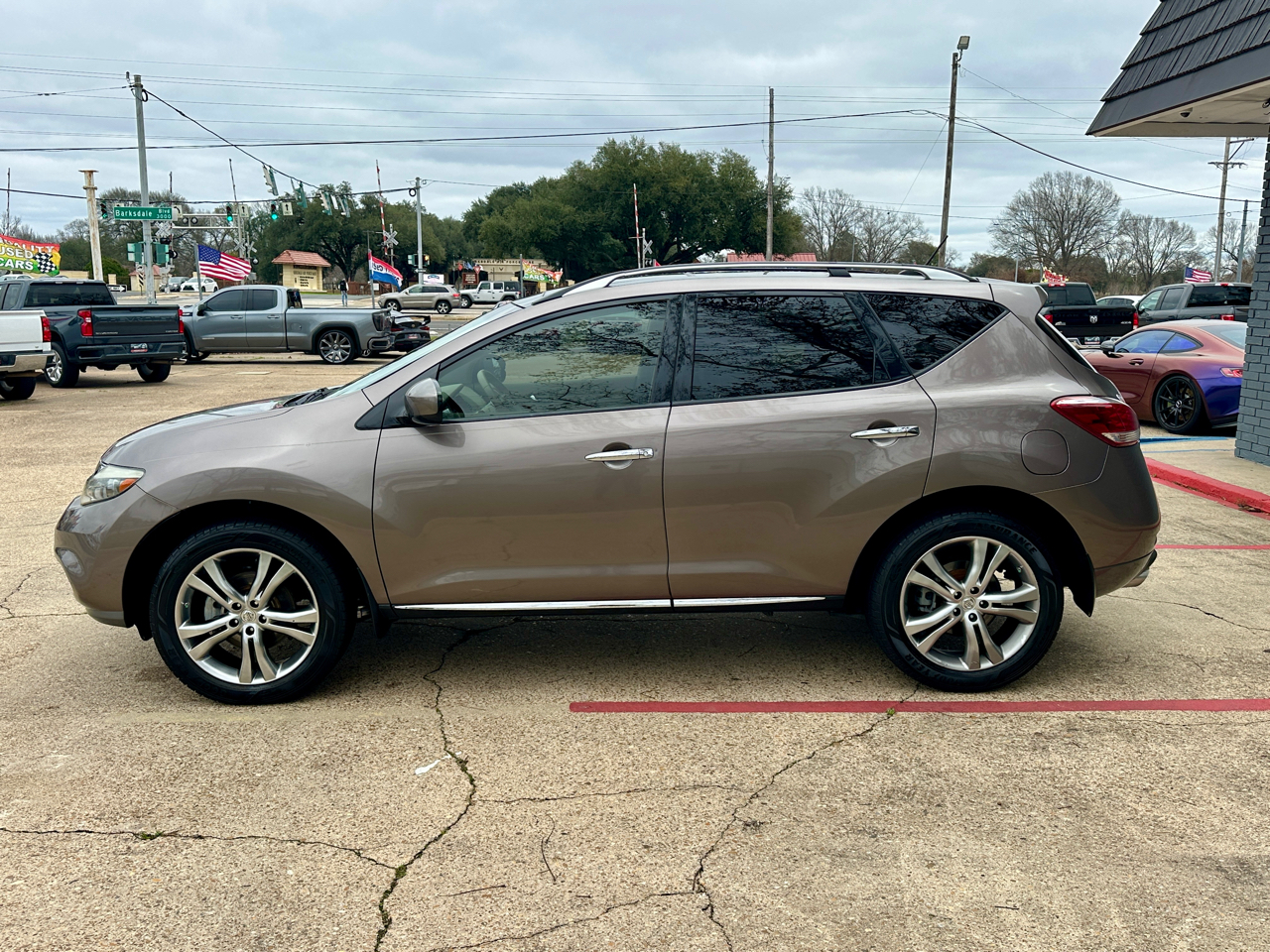 Nissan Murano AWD 4dr LE 2011