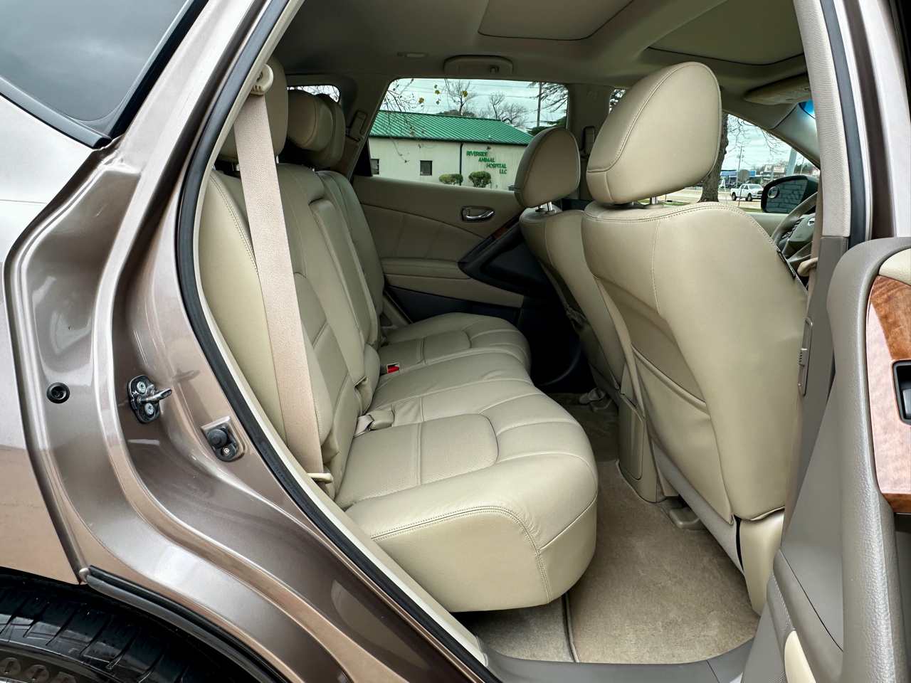 Nissan Murano AWD 4dr LE 2011