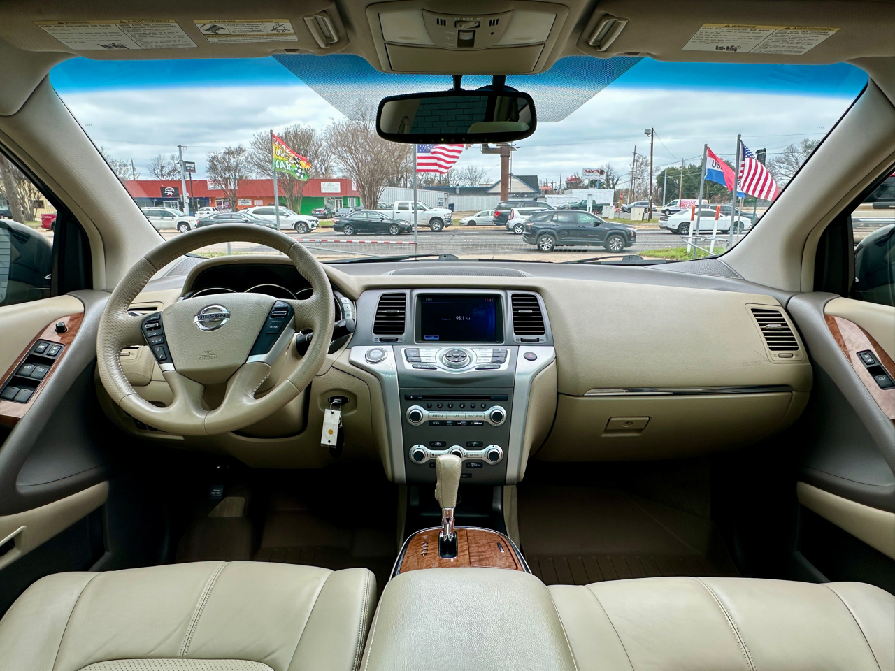 Nissan Murano AWD 4dr LE 2011