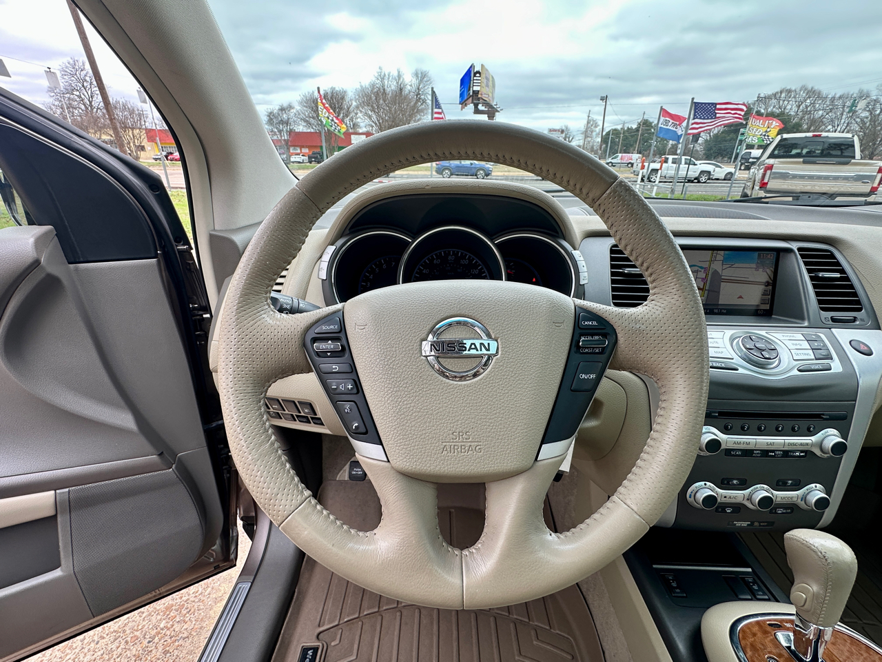 Nissan Murano AWD 4dr LE 2011