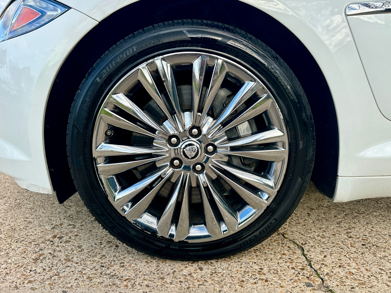 Jaguar XF 4dr Sdn Luxury 2013