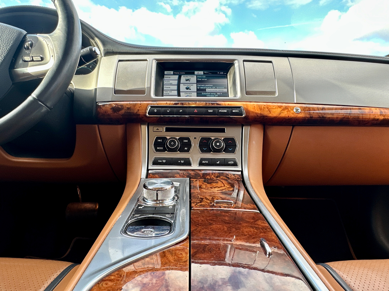 Jaguar XF 4dr Sdn Luxury 2013