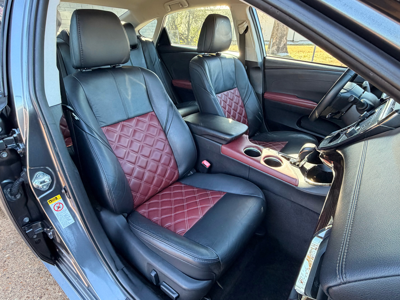 Toyota Avalon 4dr Sdn Limited (Natl) 2013