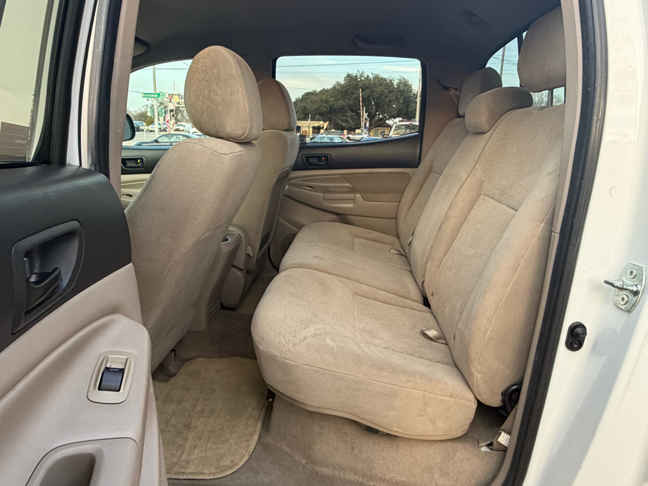 Toyota Tacoma 2WD Access Cab V6 AT SR5 (Natl) 2007