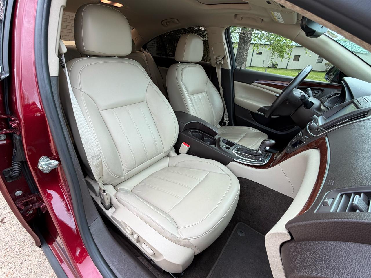 Buick Regal 4dr Sdn Limited 2017