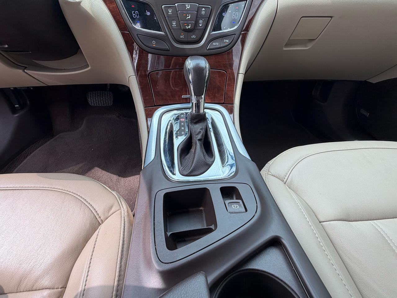 Buick Regal 4dr Sdn Limited 2017