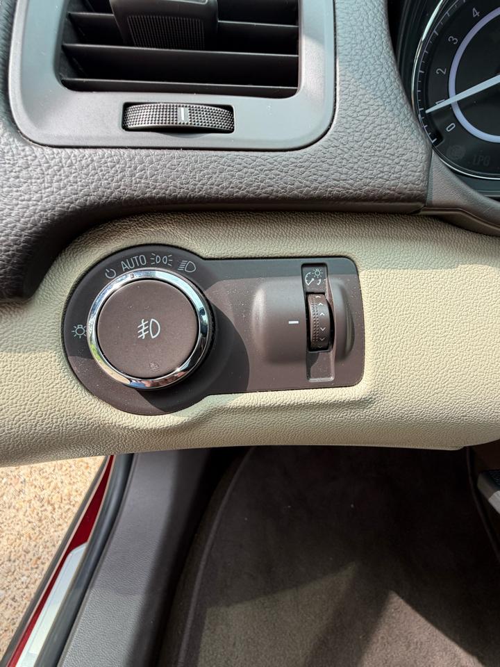 Buick Regal 4dr Sdn Limited 2017