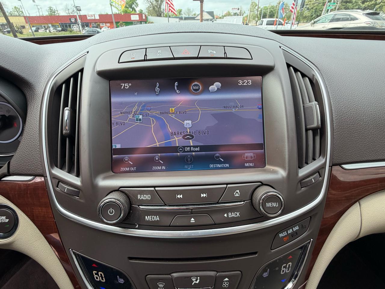 Buick Regal 4dr Sdn Limited 2017