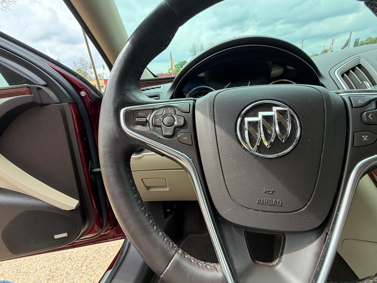 Buick Regal 4dr Sdn Limited 2017