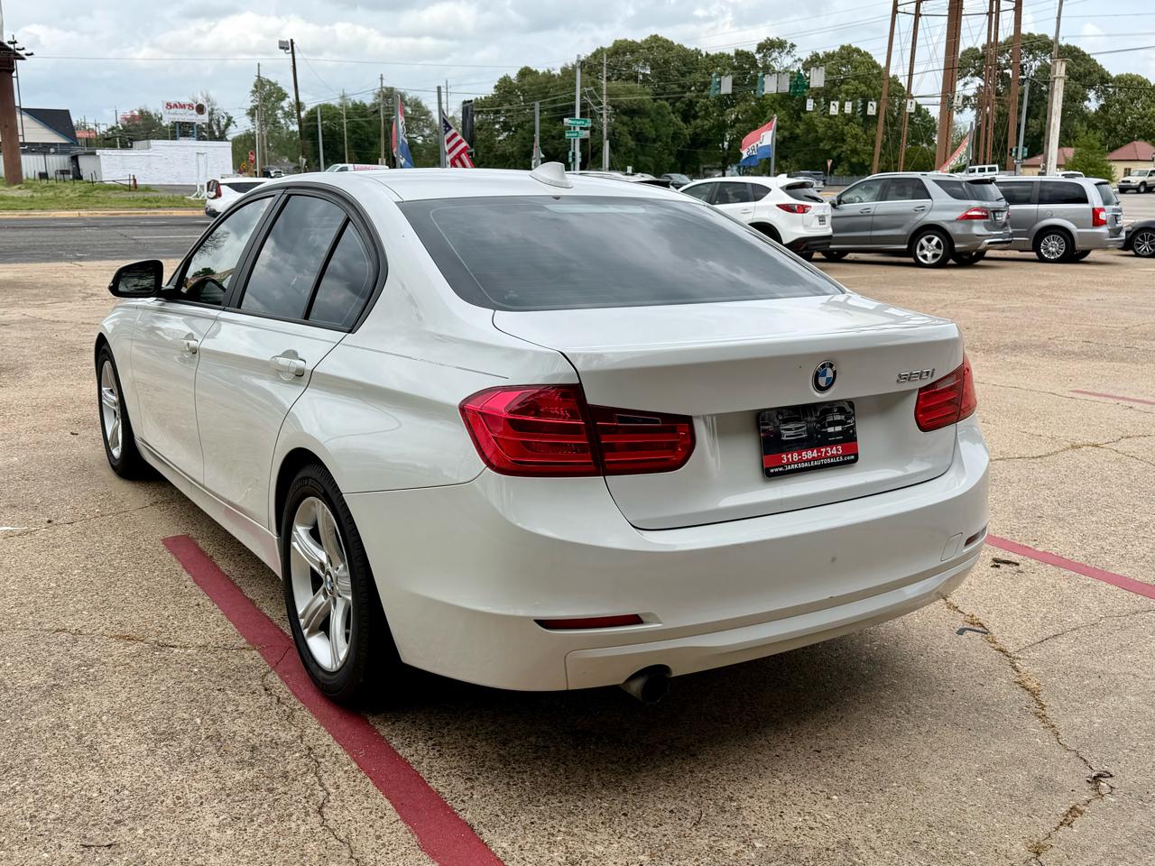 BMW 320i Base 2014