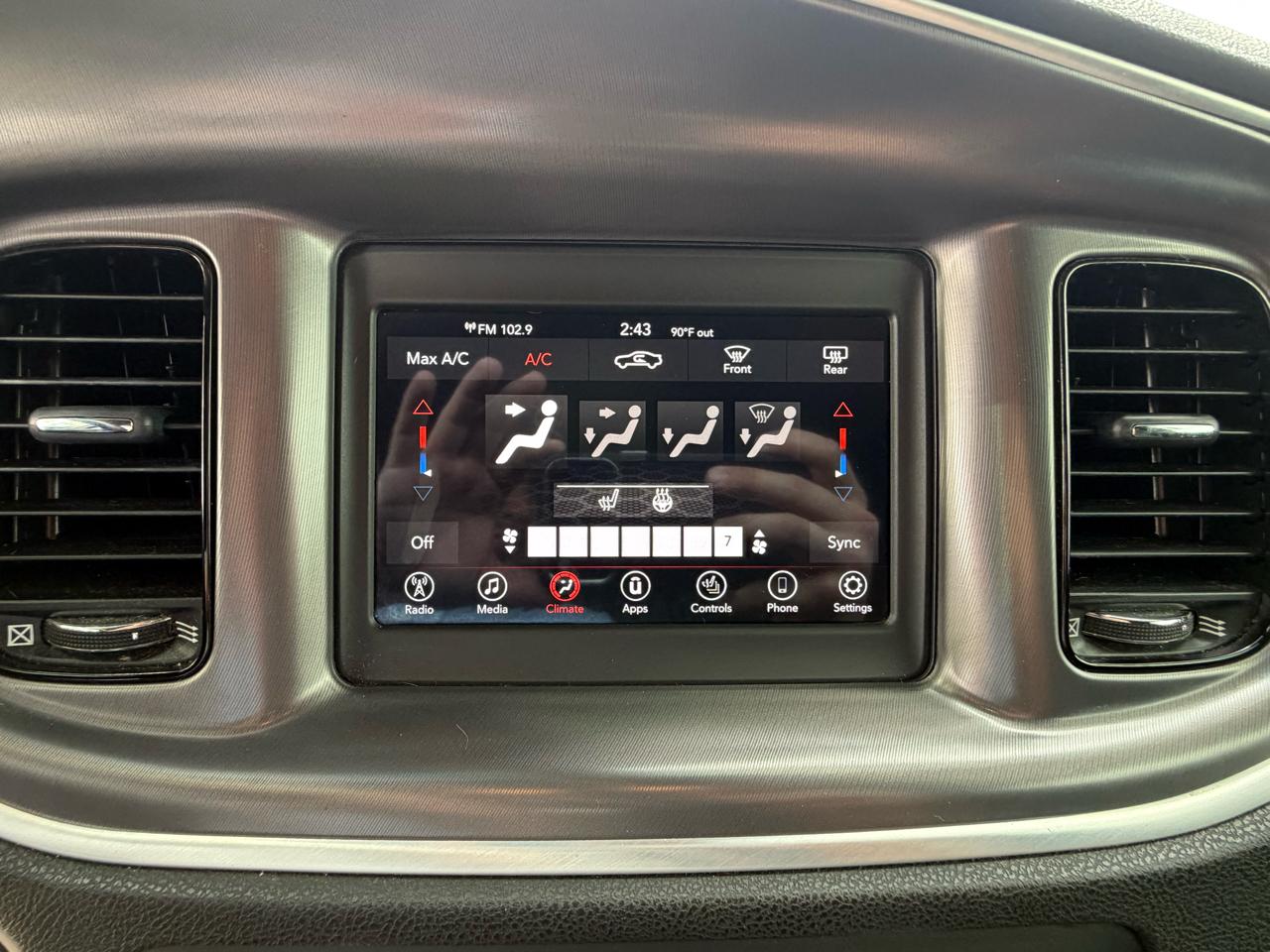 Dodge Charger 4dr Sdn SXT RWD 2021