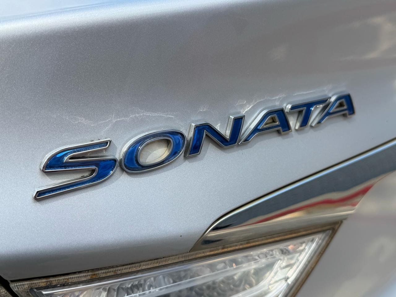 Hyundai Sonata Hybrid  2015