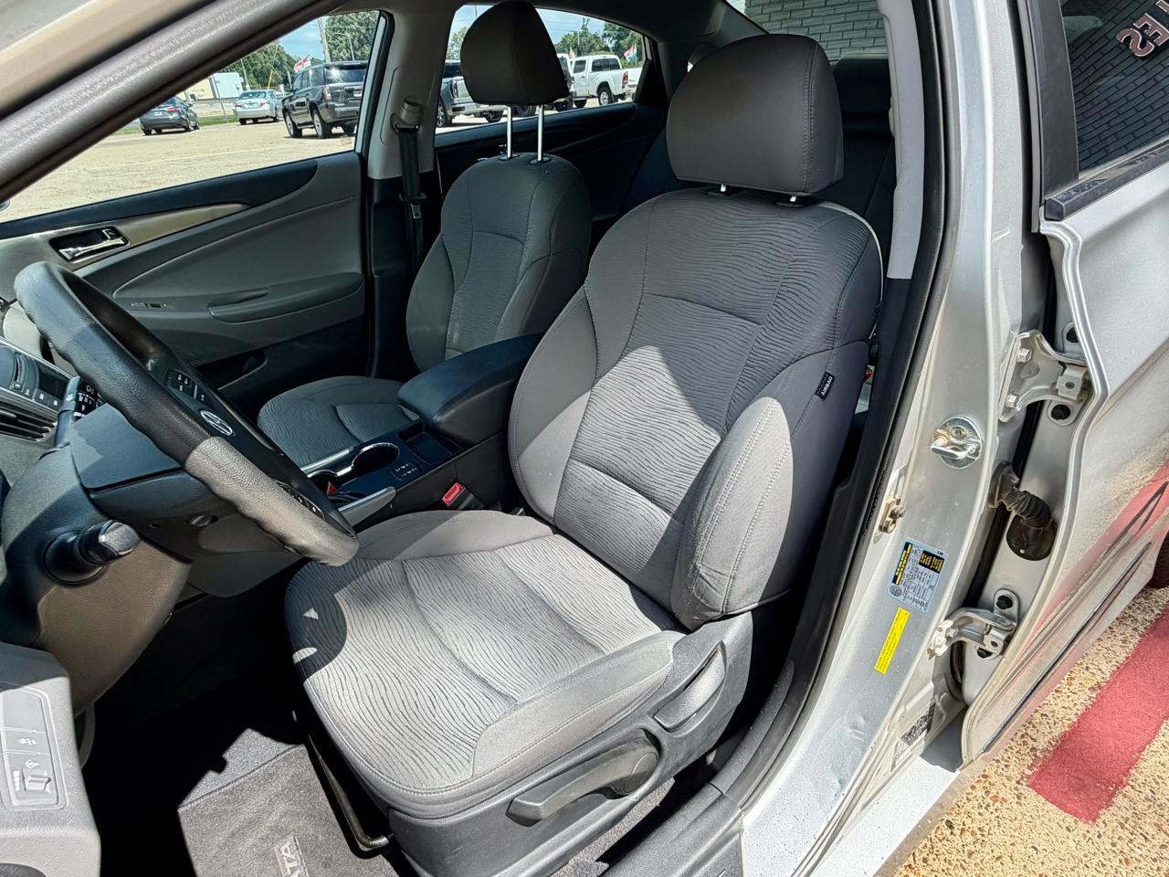 Hyundai Sonata Hybrid  2015