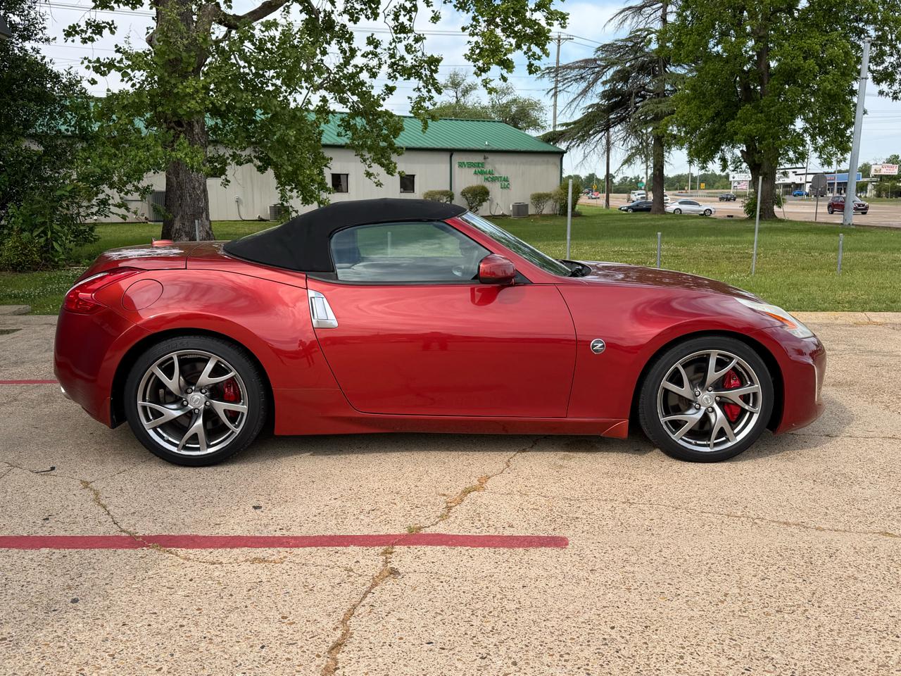 Nissan 370Z 2dr Cpe Auto Touring 2013