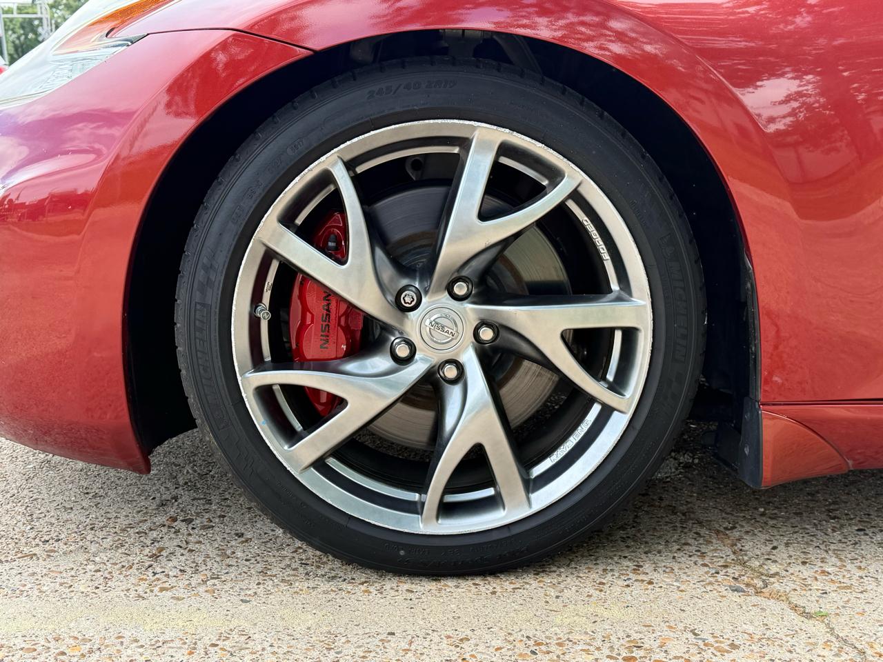 Nissan 370Z 2dr Cpe Auto Touring 2013