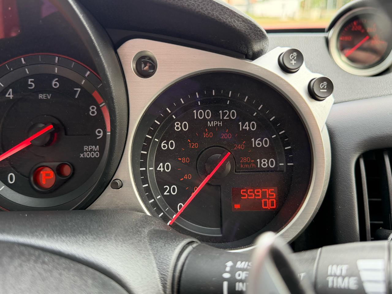 Nissan 370Z 2dr Cpe Auto Touring 2013