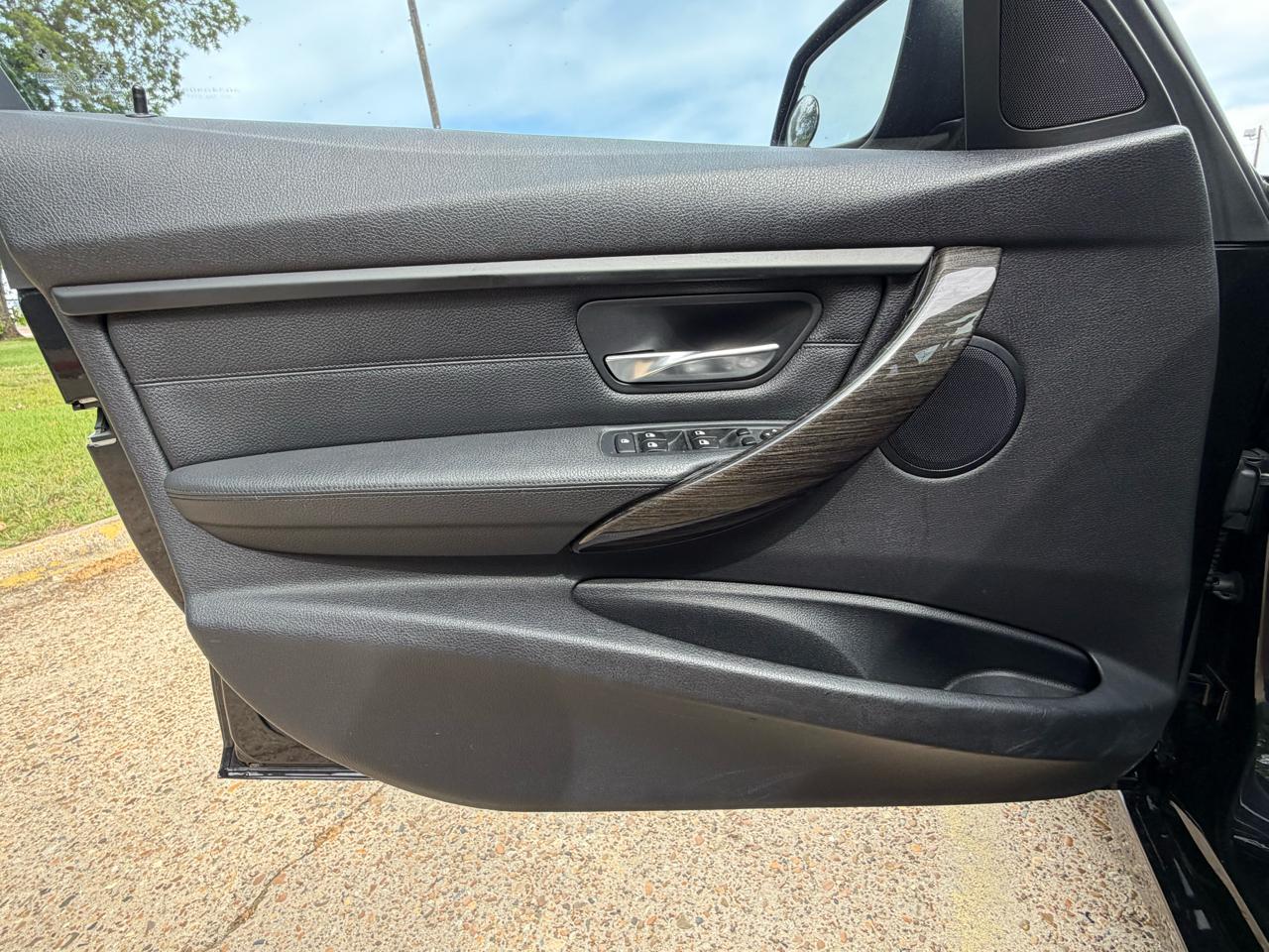 BMW 328i xDrive Base 2015