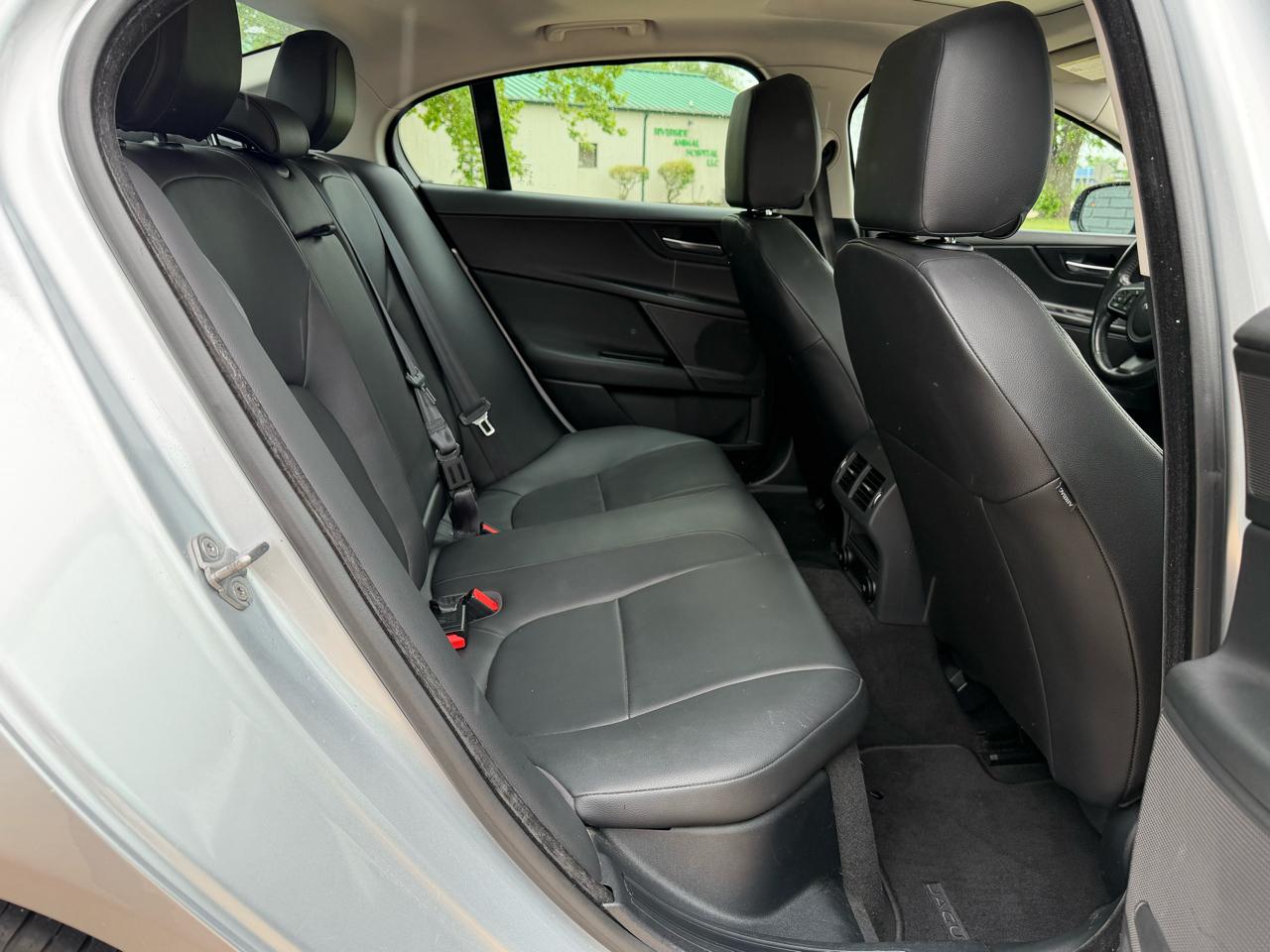 Jaguar XE 20d Premium 2018
