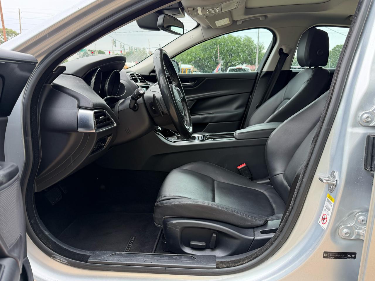 Jaguar XE 20d Premium 2018