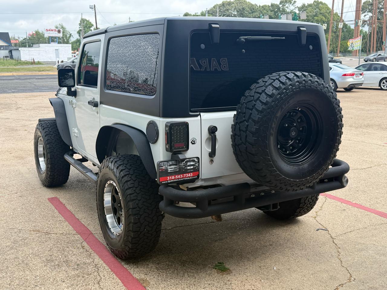 Jeep Wrangler Sahara Unlimited 2012