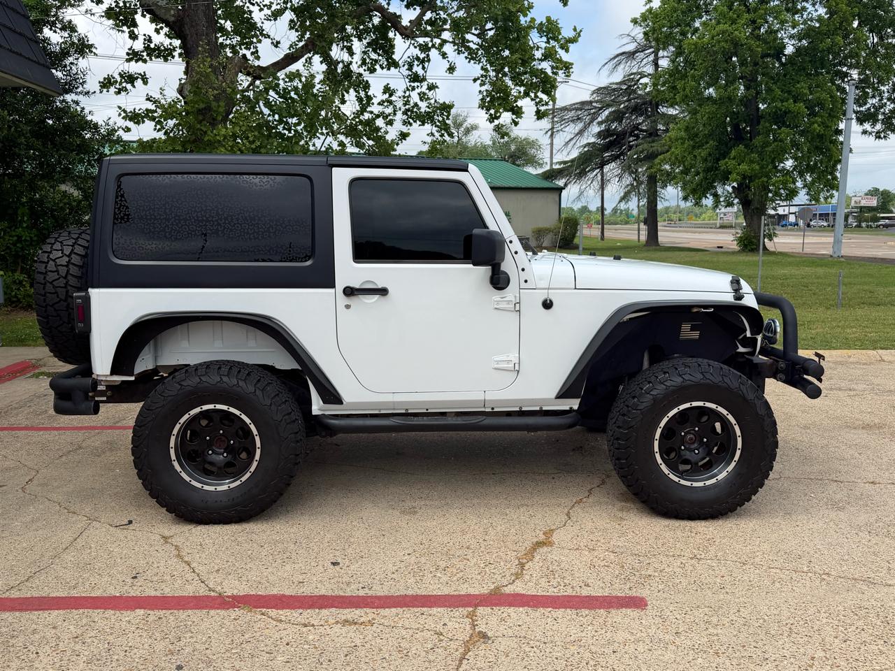 Jeep Wrangler Sahara Unlimited 2012