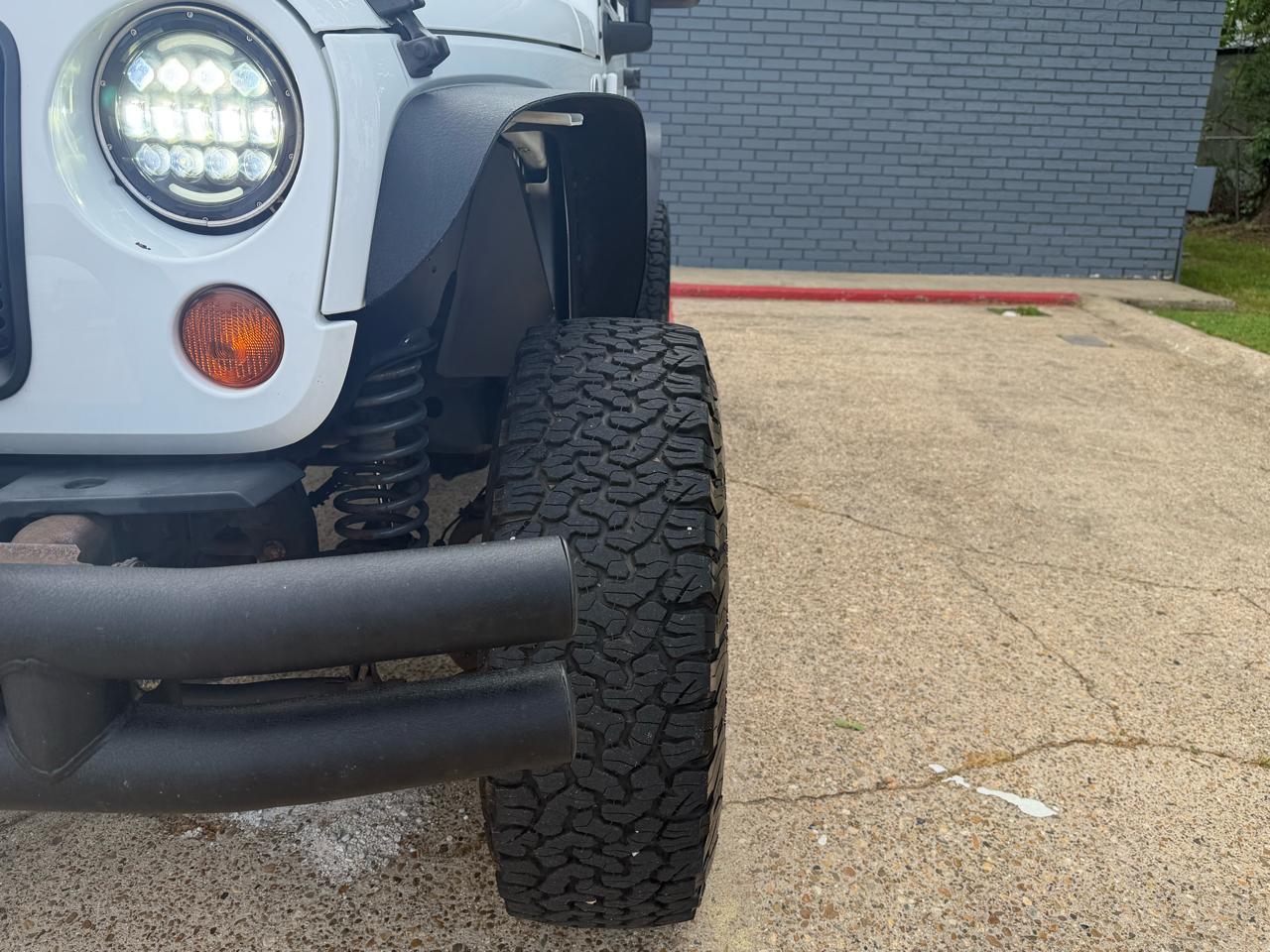 Jeep Wrangler Sahara Unlimited 2012