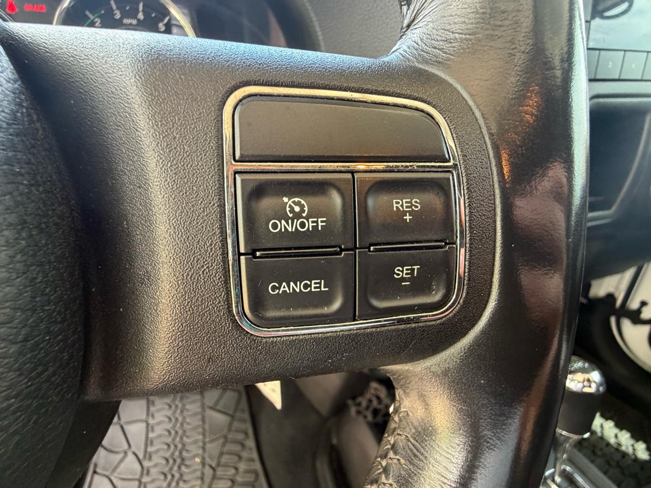 Jeep Wrangler Sahara Unlimited 2012