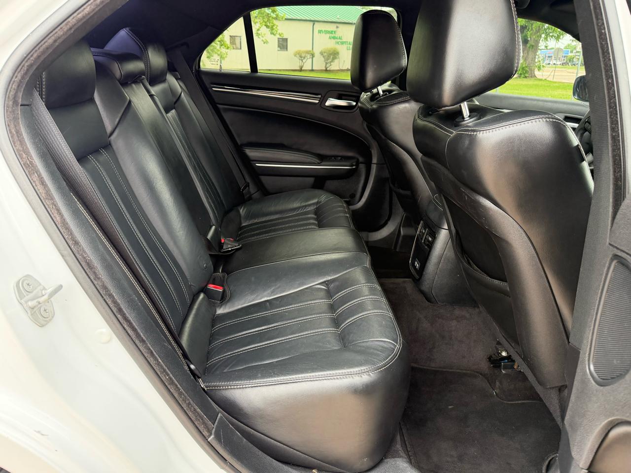 Chrysler 300 300 Touring RWD 2017