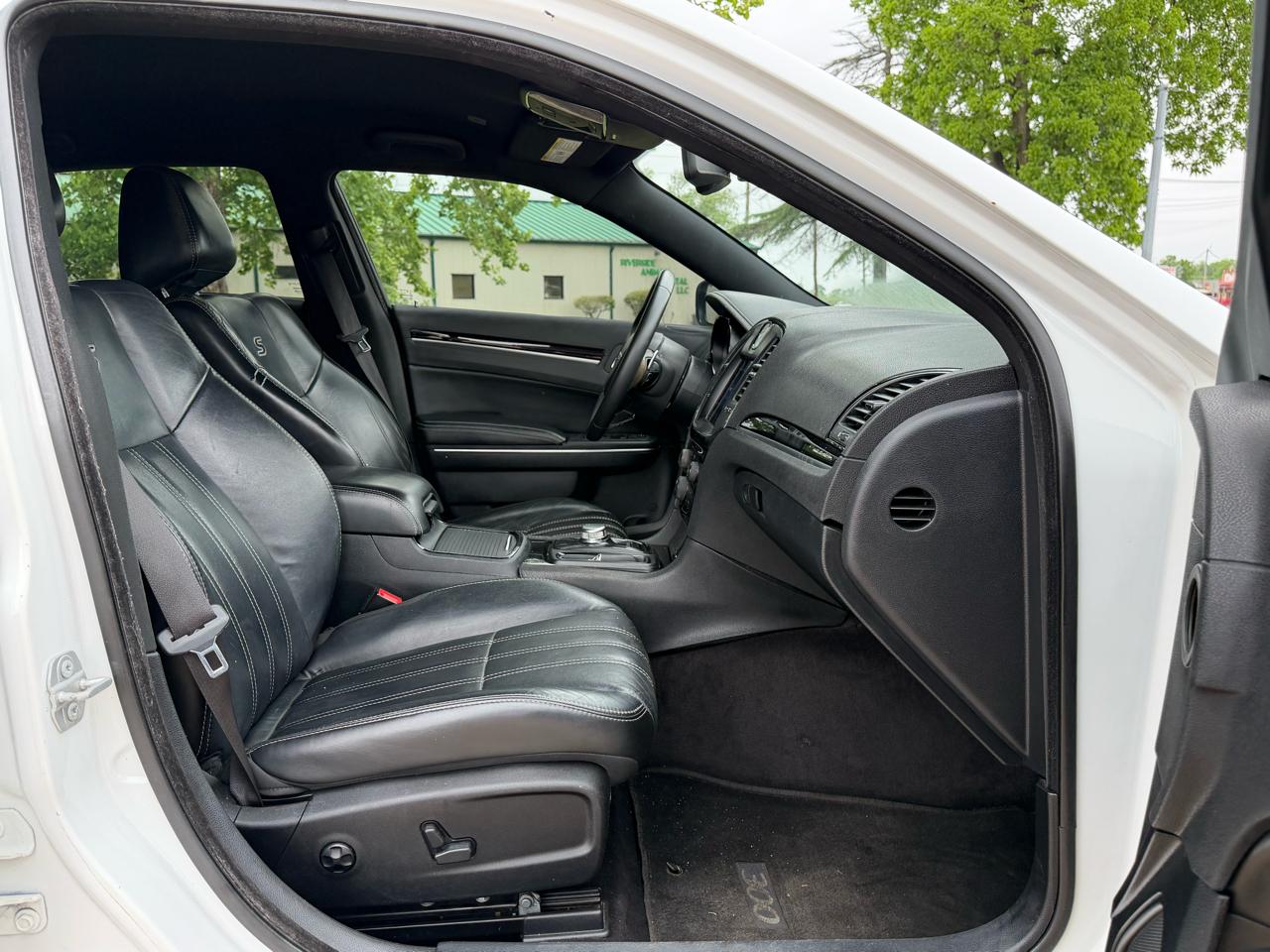 Chrysler 300 300 Touring RWD 2017