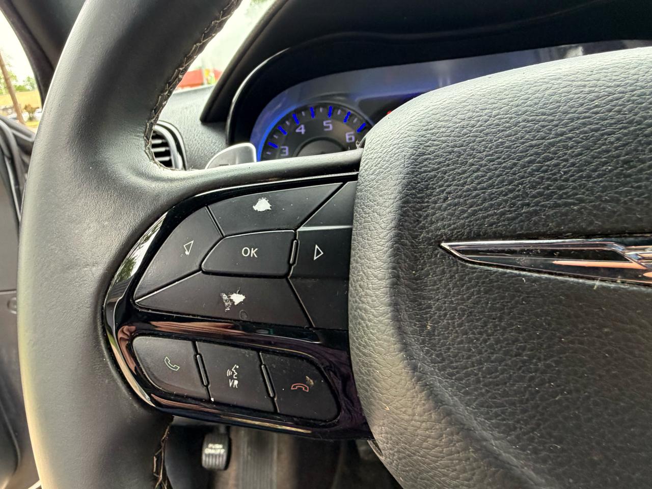 Chrysler 300 300 Touring RWD 2017