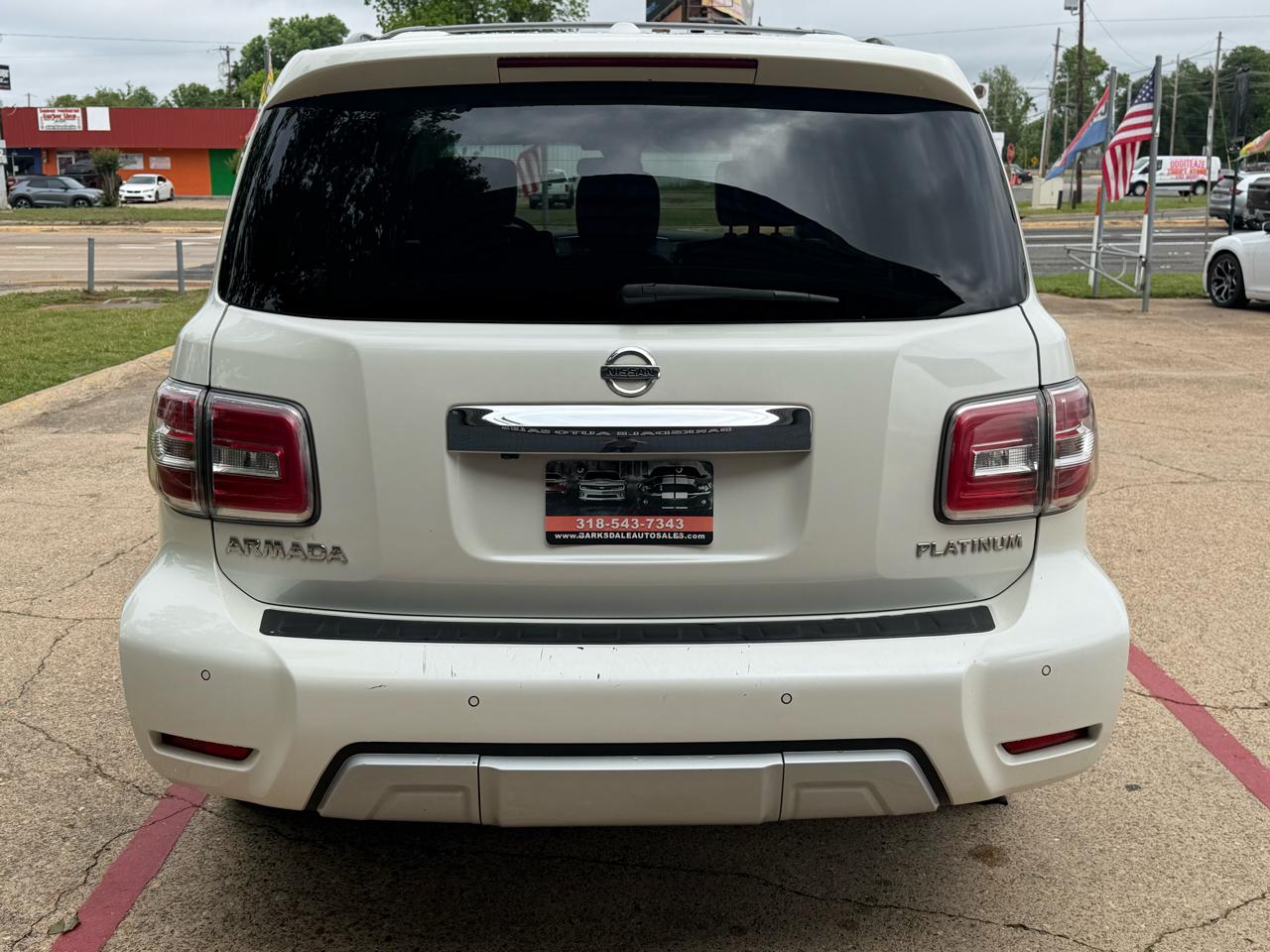 Nissan Armada 2WD 4dr Platinum 2017
