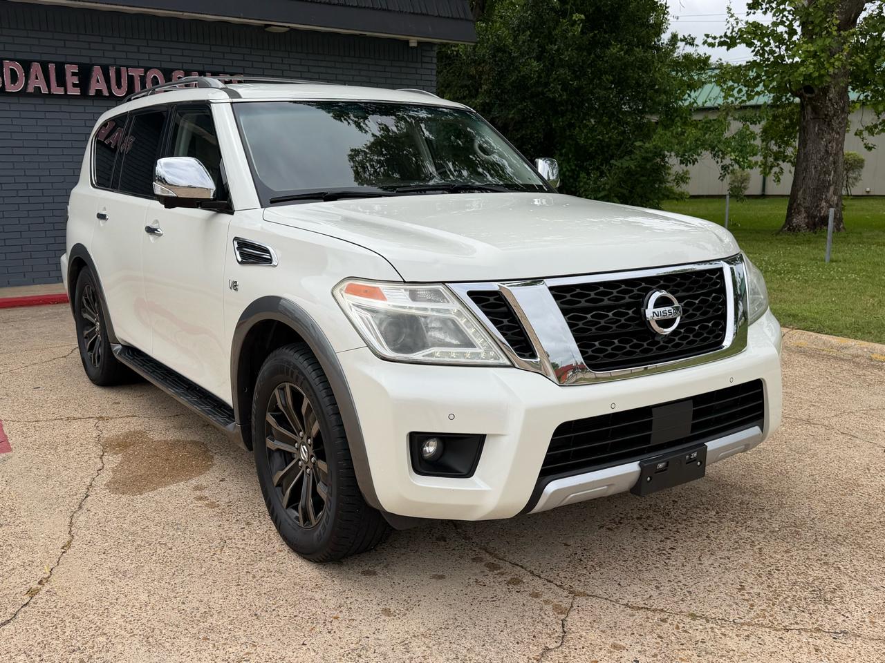 Nissan Armada 2WD 4dr Platinum 2017