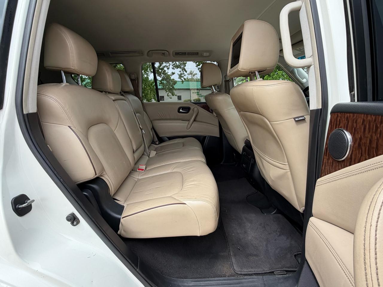 Nissan Armada 2WD 4dr Platinum 2017