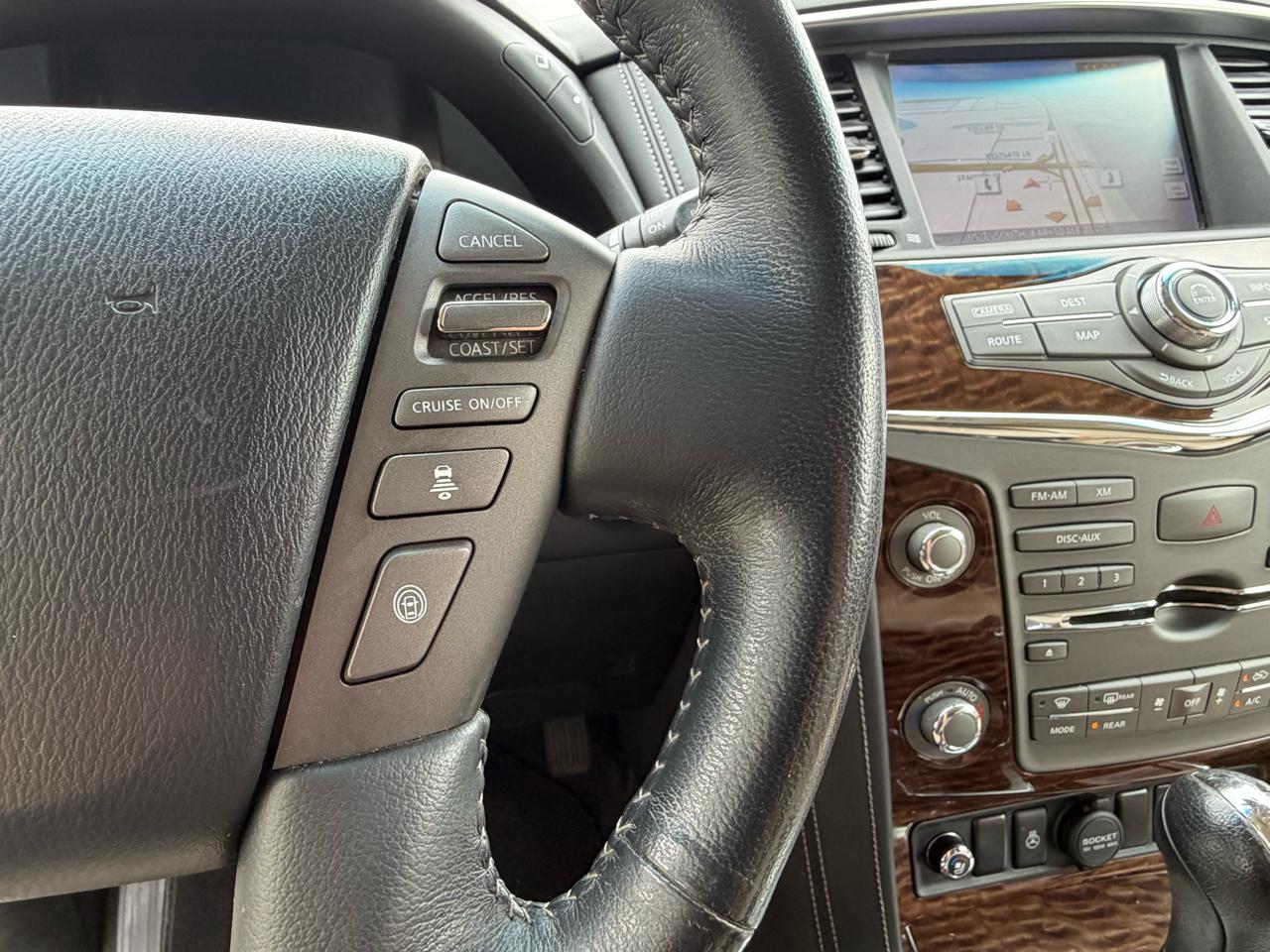 Nissan Armada 2WD 4dr Platinum 2017