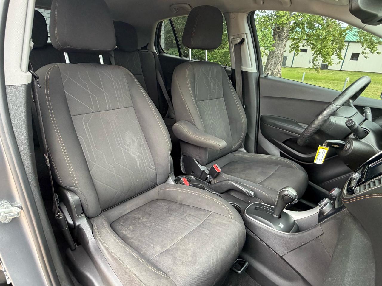 Chevrolet Trax FWD 4dr LS 2020