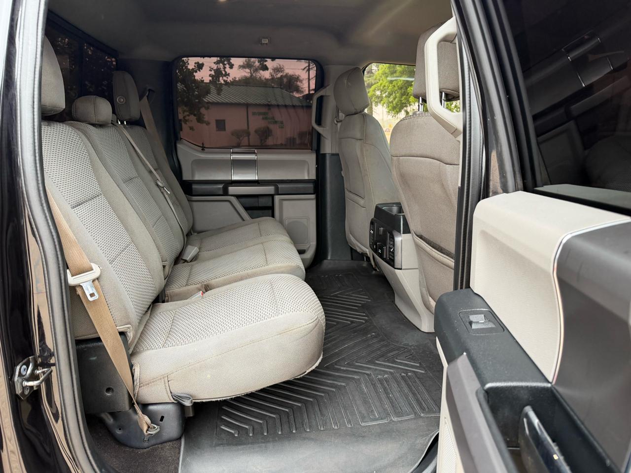 Ford F150 XLT Reg Cab 2WD 122 2019