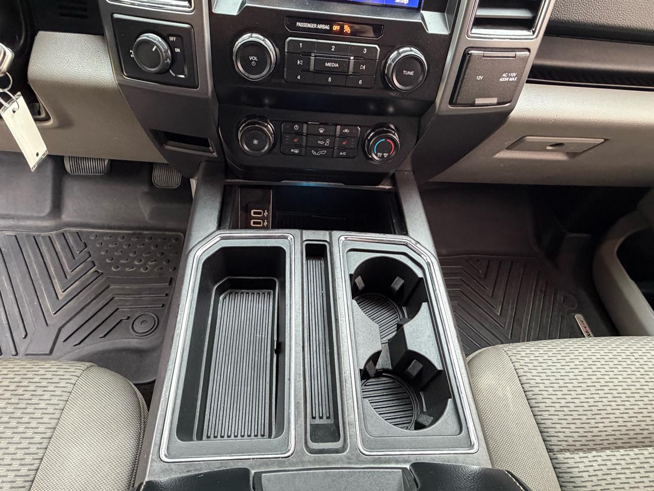 Ford F150 XLT Reg Cab 2WD 122 2019