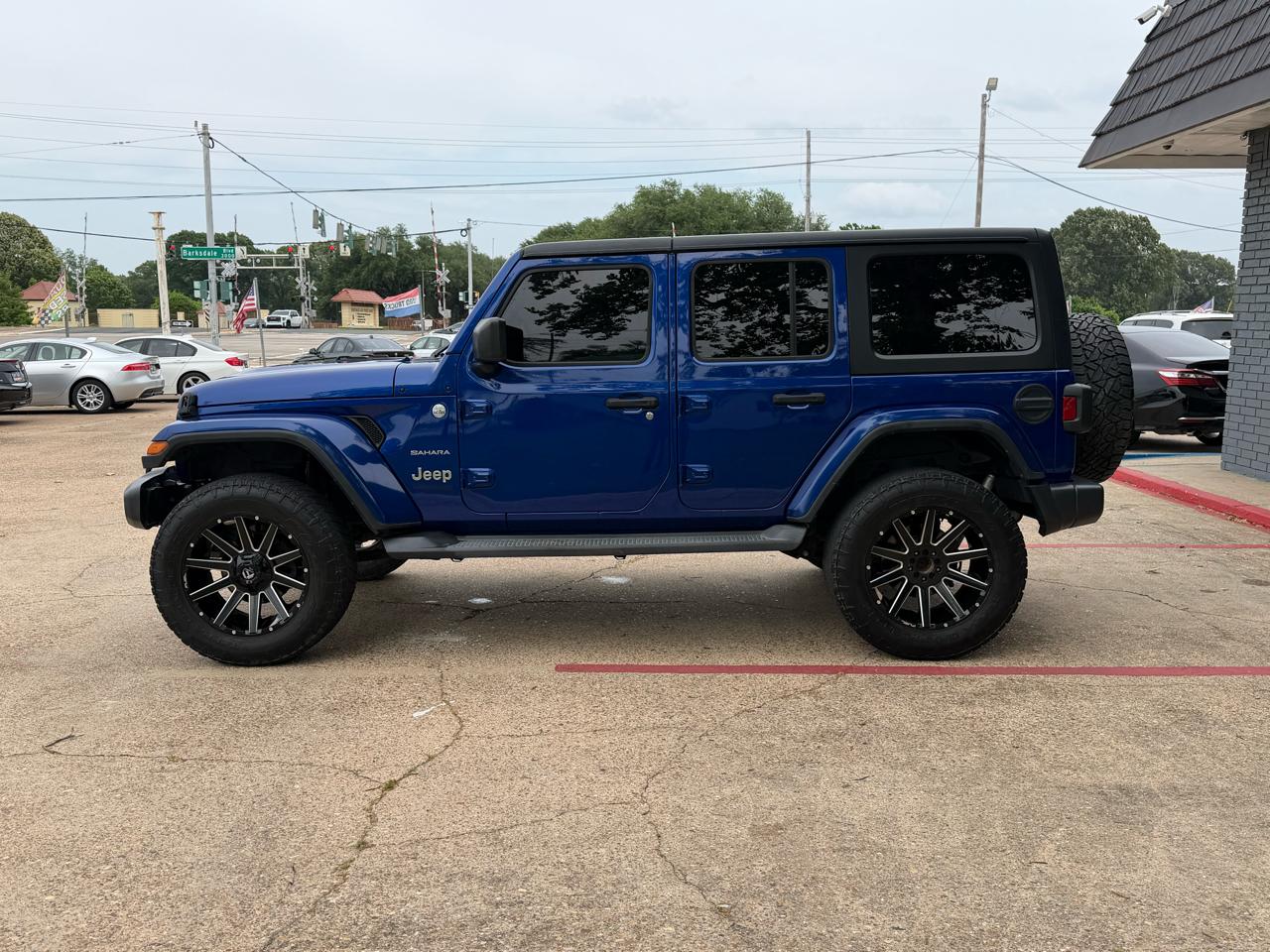 Jeep Wrangler 4WD 4dr Unlimited Sahara 2019