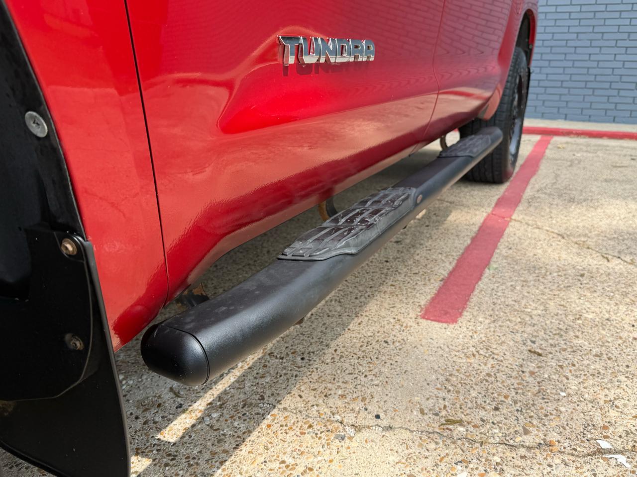 Toyota Tundra SR5 4.6L V8 Double Cab 2WD 2014
