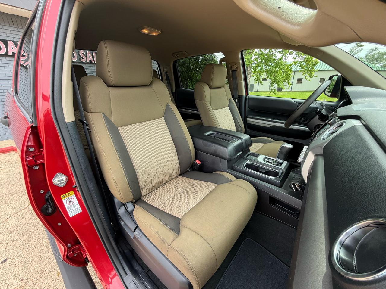 Toyota Tundra SR5 4.6L V8 Double Cab 2WD 2014