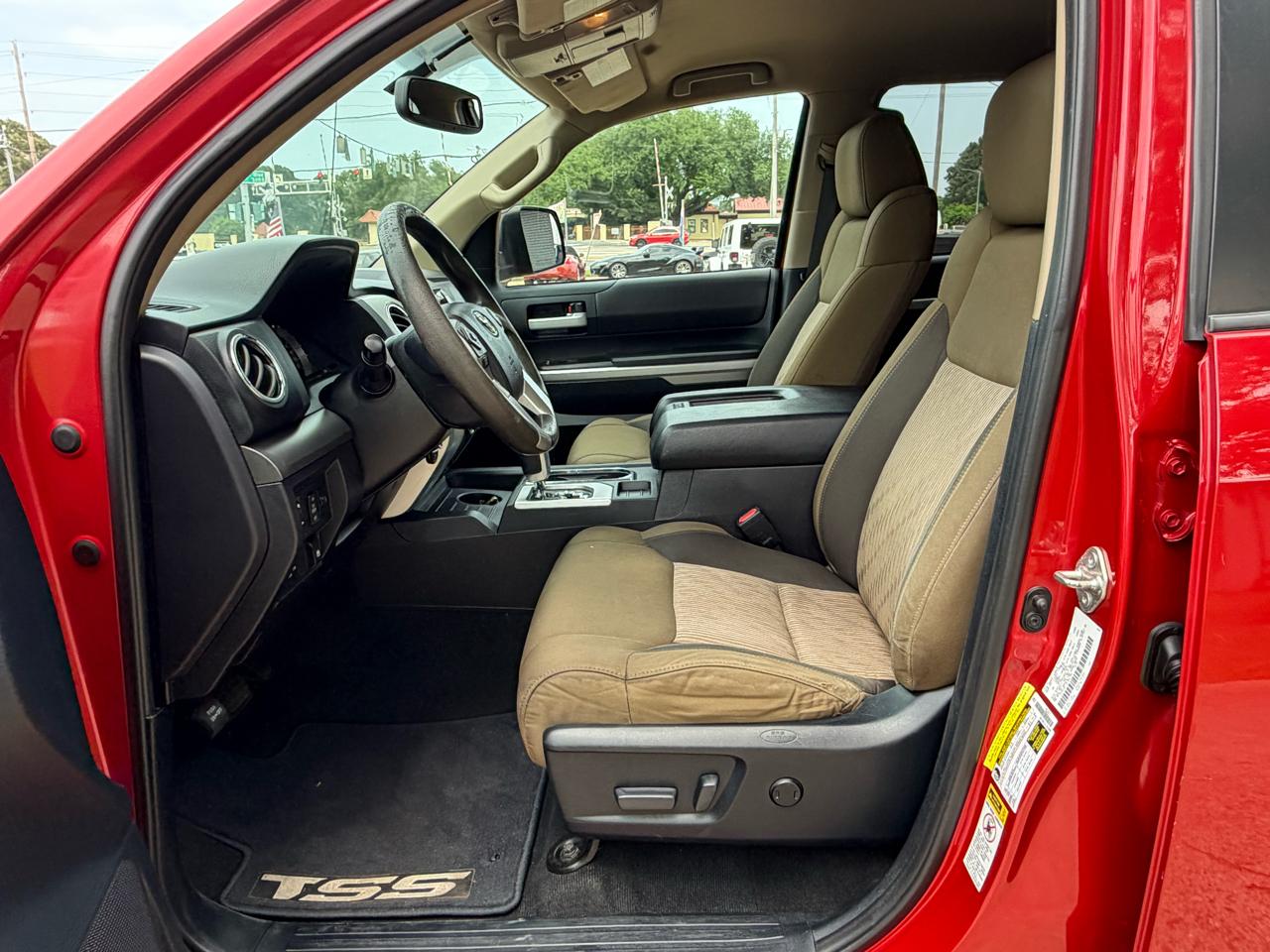 Toyota Tundra SR5 4.6L V8 Double Cab 2WD 2014
