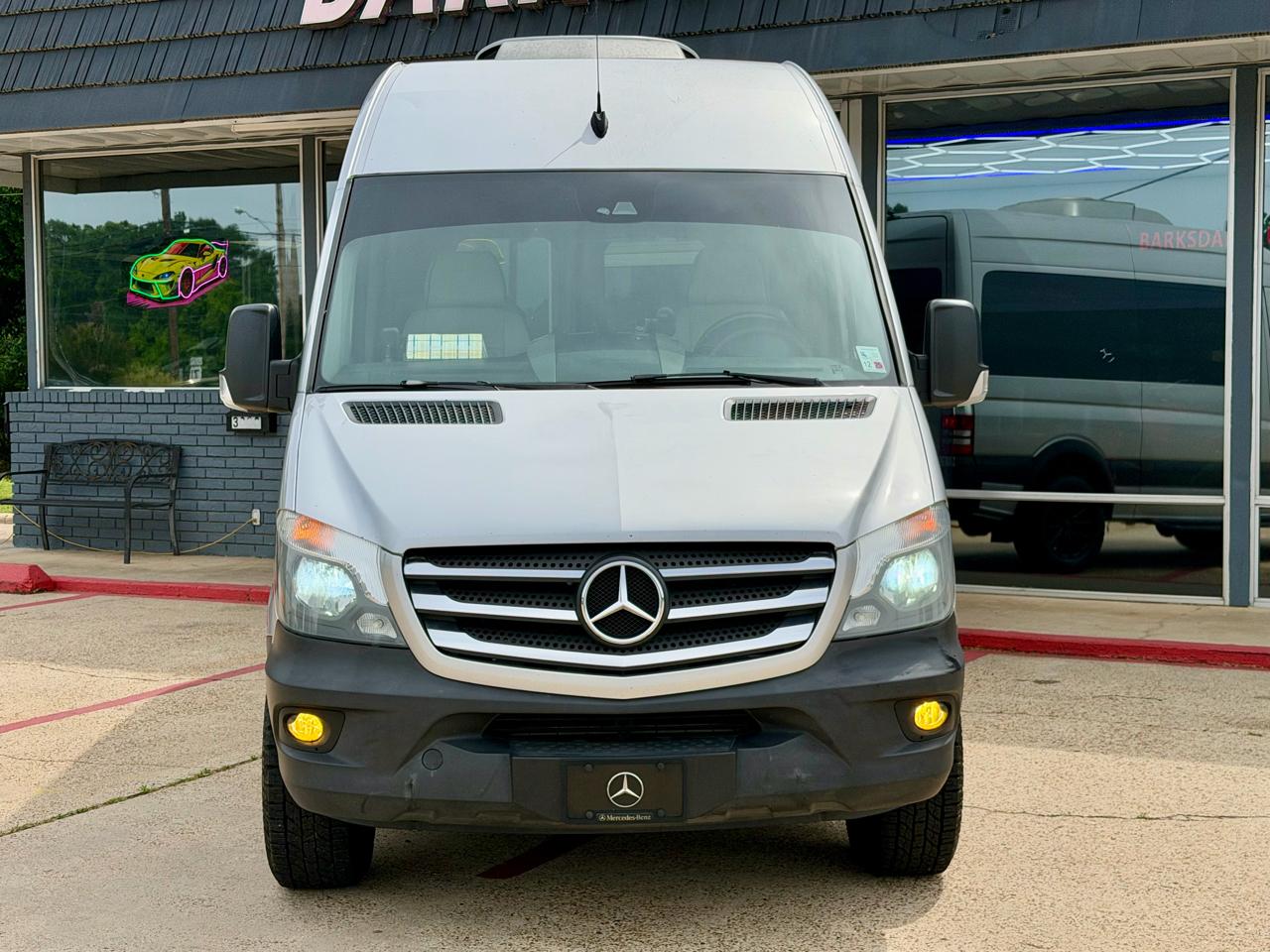 Mercedes-Benz Sprinter 2500 Passenger Van 144-in. WB 2016