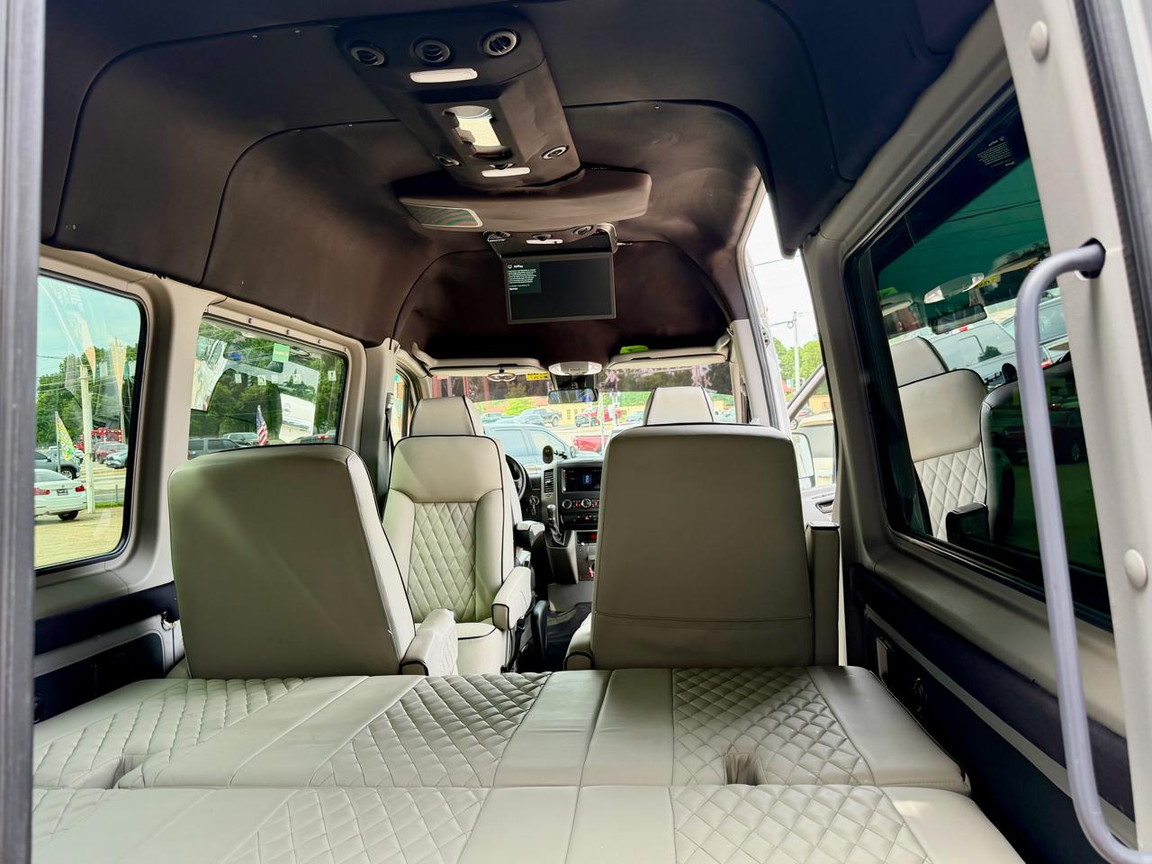 Mercedes-Benz Sprinter 2500 Passenger Van 144-in. WB 2016