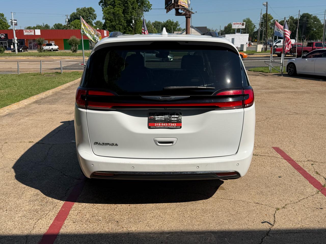 Chrysler Pacifica Limited FWD 2021