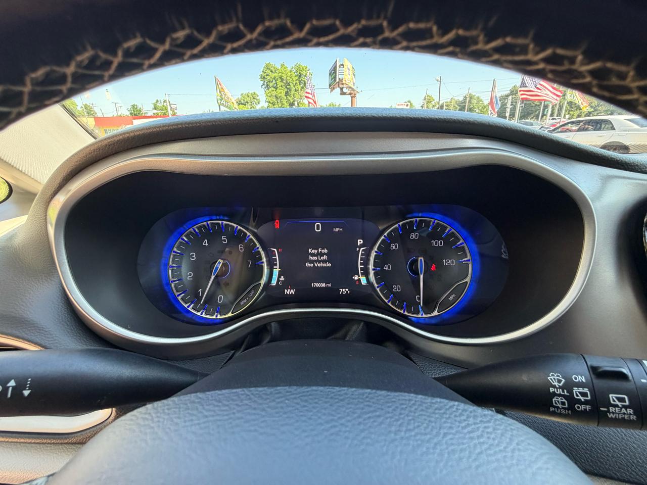 Chrysler Pacifica Limited FWD 2021