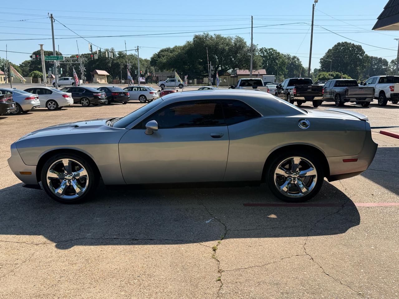Dodge Challenger Base 2014