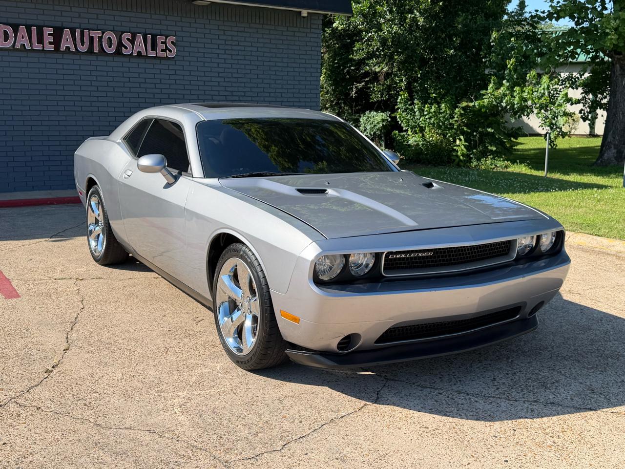 Dodge Challenger Base 2014