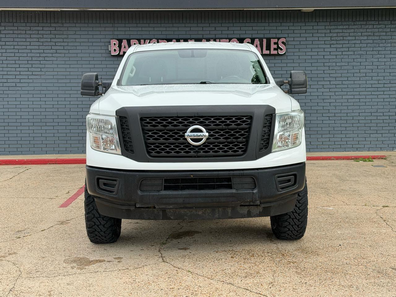 Nissan Titan XD 4WD Crew Cab SL Diesel 2017