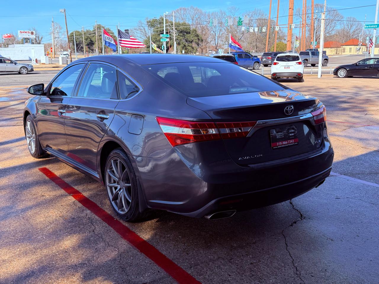 Toyota Avalon 4dr Sdn XLE Touring (Natl) 2013